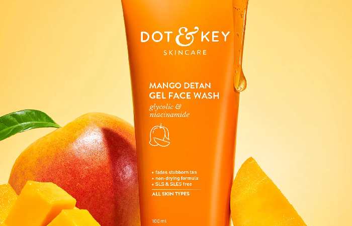 #6 Dot & Key Mango DETAN Gel Face Wash with Glycolic & Niacinamide