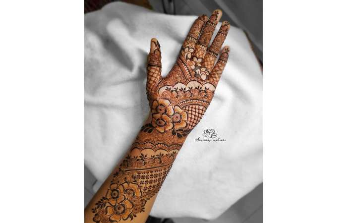 Sainabz Mehndi Designs